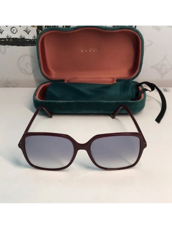 New ✨ Authentic Gucci GG0544S 003 Sunglasses – Burgundy Frame with Blue Gradient